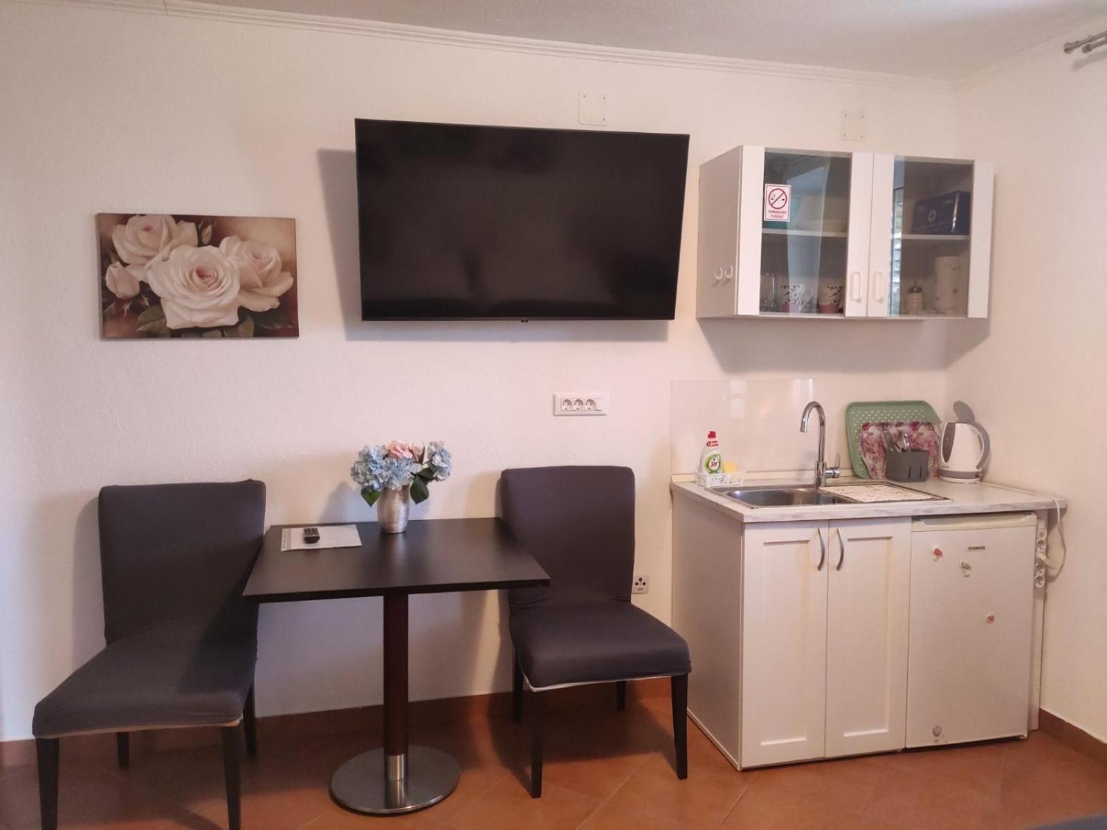 Viola Rooms Груда Экстерьер фото