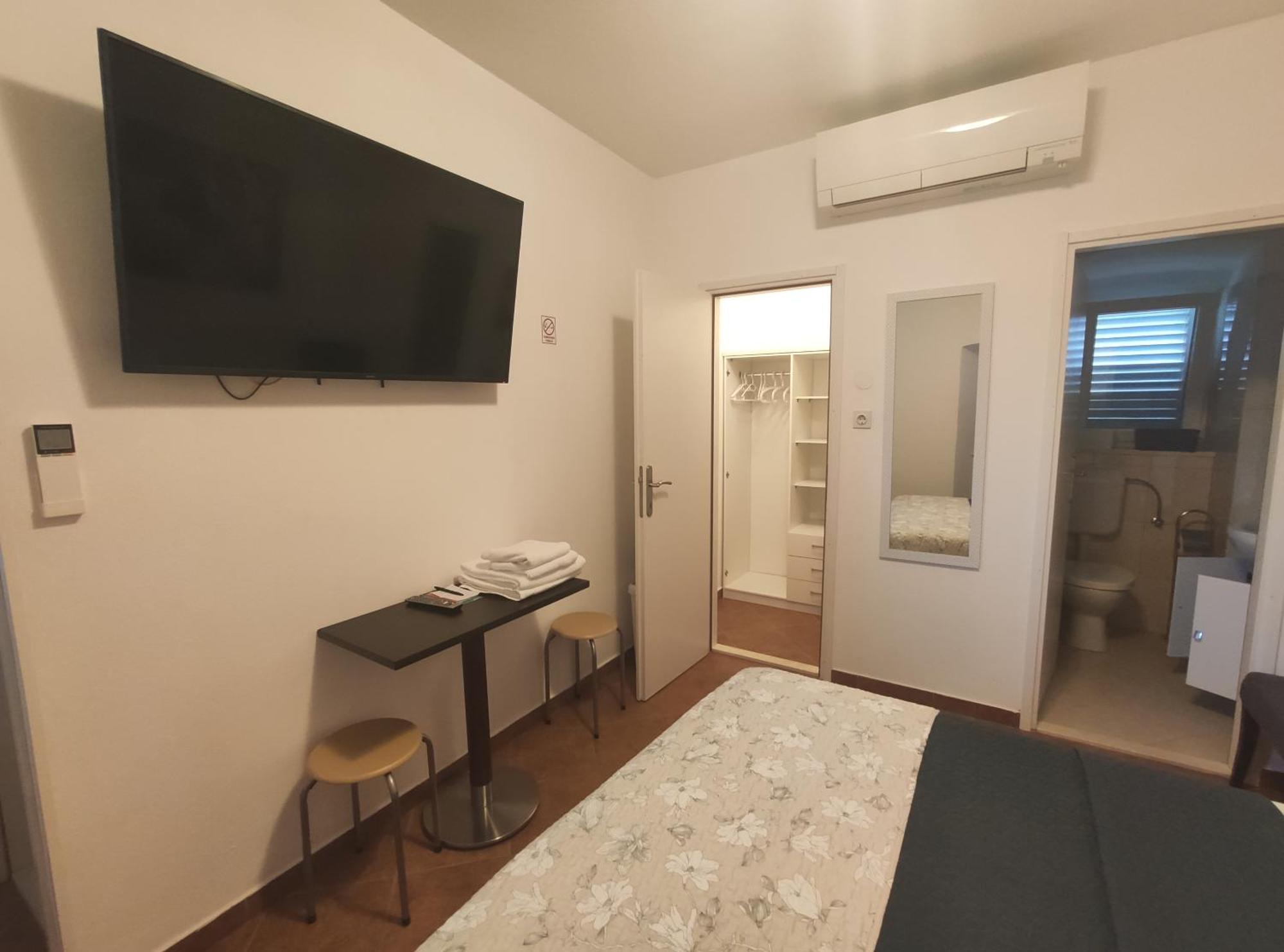 Viola Rooms Груда Экстерьер фото