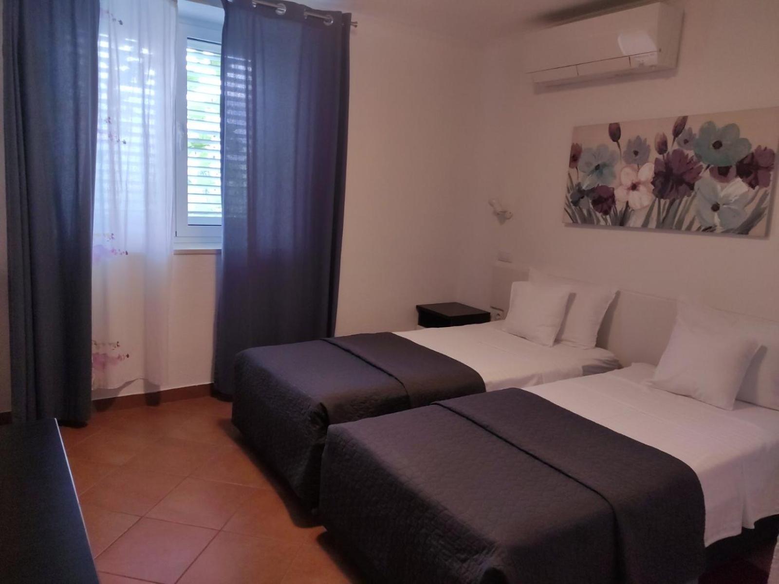 Viola Rooms Груда Экстерьер фото